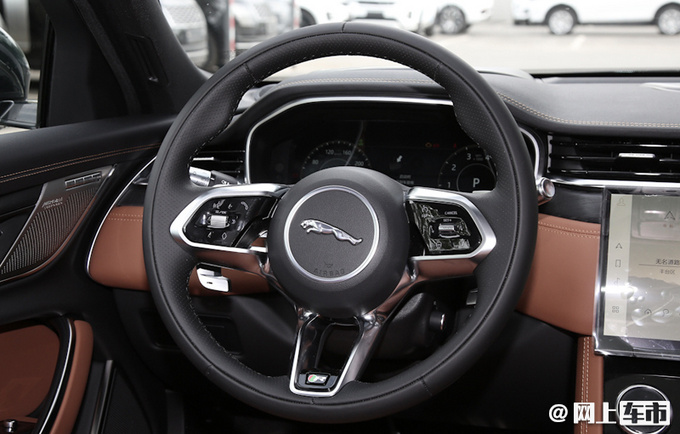 捷豹新款XFL将于明天上市 外观内饰换新 更豪华-图7