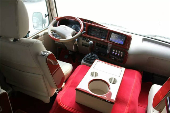 全新丰田考斯特 改装升级版巴士创新无限-图8