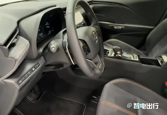 雷克萨斯LBX全球首发尺寸比UX小/进口引入-图10