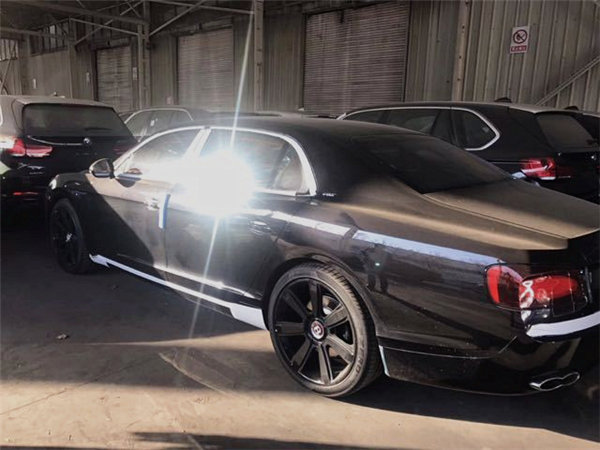 全面改款宾利飞驰V8S店内实拍 分期购选-图3