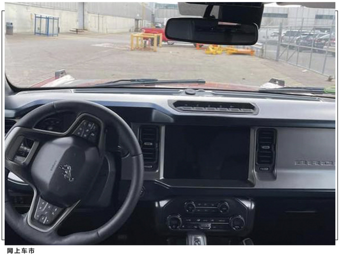 福特Bronco实拍曝光入门搭2.3T/前脸酷似坦克300-图4