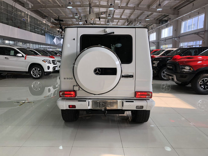 17奔驰G500墨版 抛物线价格最底端188万-图10