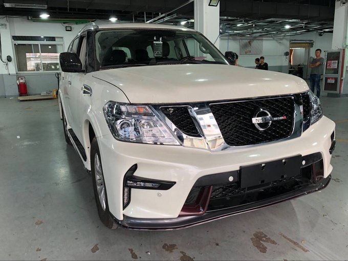 日产途乐全景天窗视野辽阔 改装惊现底价-图1