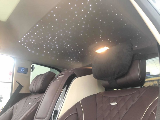 奔驰GLS450加长价格 迈巴赫级内饰超奢华-图8