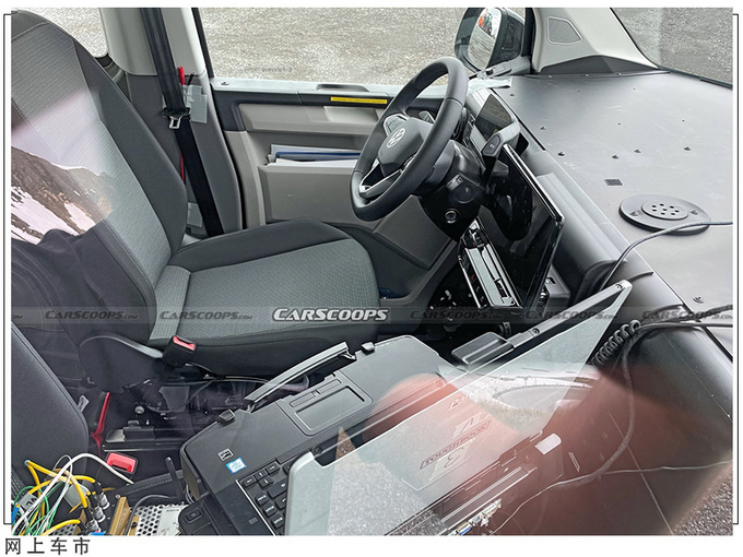 大众全新MPV车型曝光复古设计/配悬浮式仪表-图3