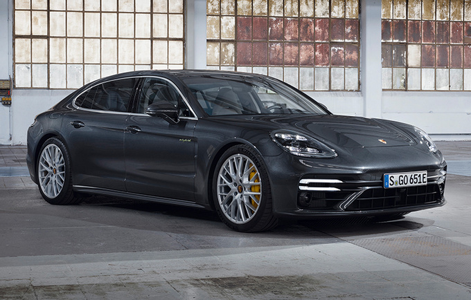 保时捷Panamera新增7款车型 售价116.8-248.3万元-图1