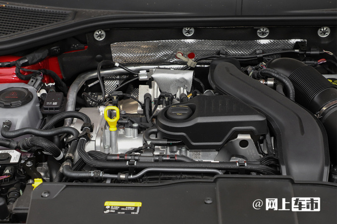 奥迪改款A3曝光三厢版轴距二次加长 和速腾一样大-图1