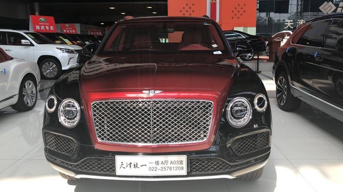 18款宾利添越市场价 柴油版四座奢华SUV-图1