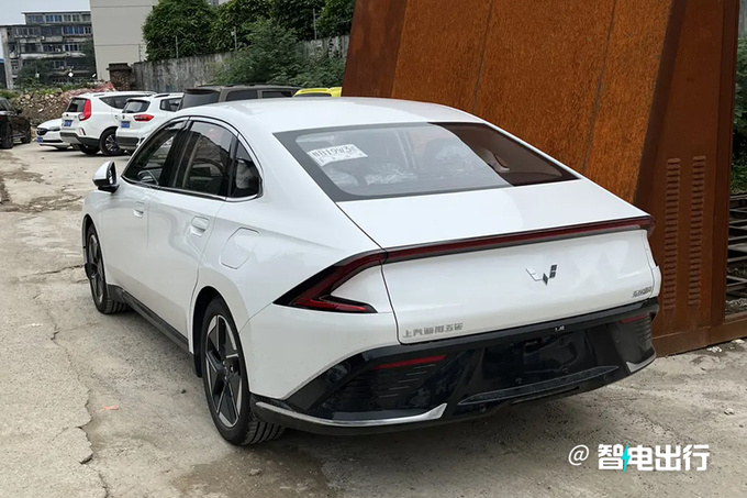 五菱星光或11月17日上市销售员预计卖12-15万-图3