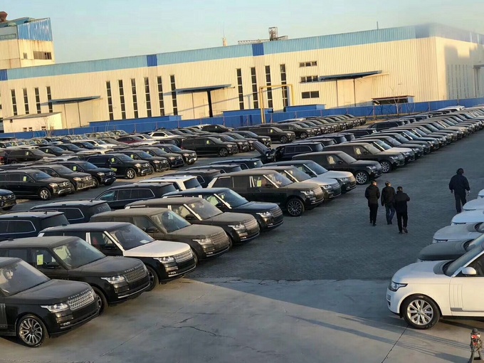 18款路虎揽胜行政3.0加长Vogue 直降巨献-图10