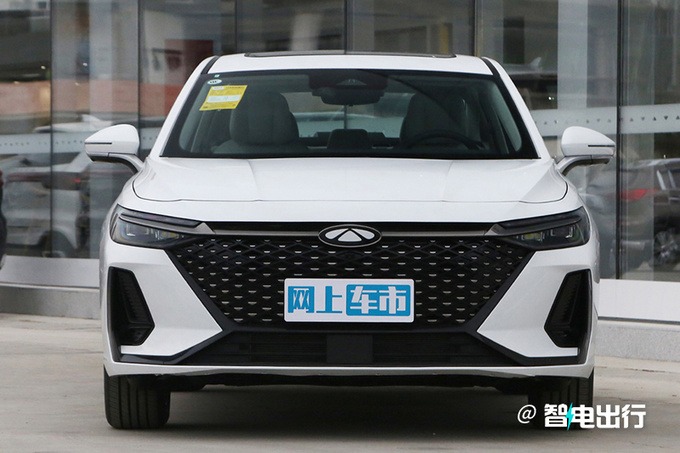 奇瑞风云A8 Pro最新实拍换新中网 百公里油耗1.01L-图2