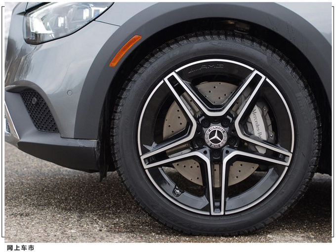 奔驰全新E级跨界旅行实拍搭3.0T引擎/配空气悬架-图5