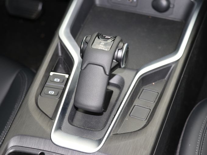 花手动挡的钱买自动挡长城金刚炮8AT版上市9.98万元起售-图6