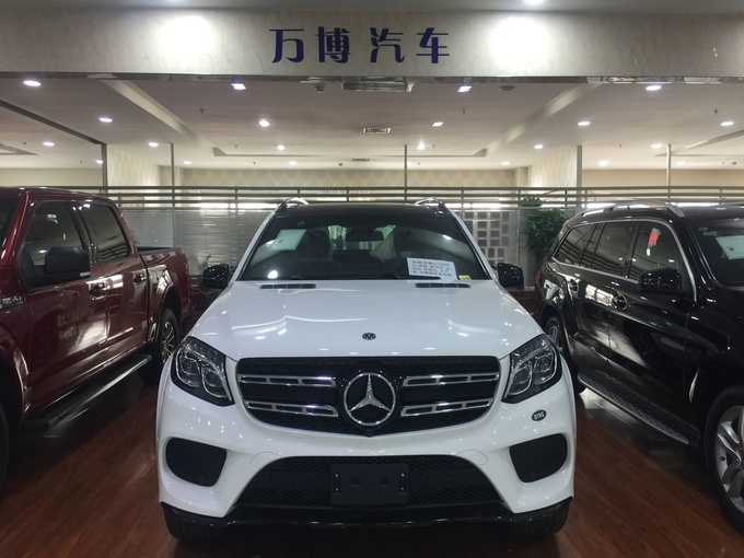 18款奔驰GLS450 加版七座SUV解锁新技能-图3