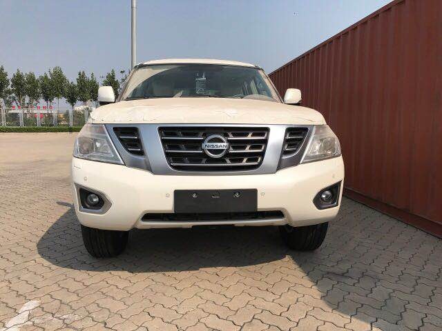 18款日产途乐Y62 日系越野性能闻名世界-图2