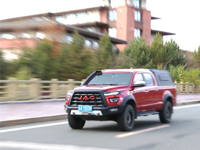 江淮悍途山猫版逐梦不分年龄|一半是烟火一半是自由-图2