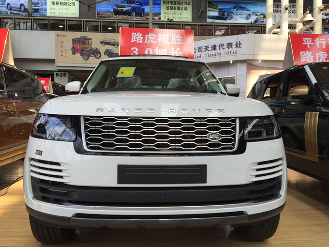 18款中东路虎揽胜3.0T 汽油加长夏日低价-图2