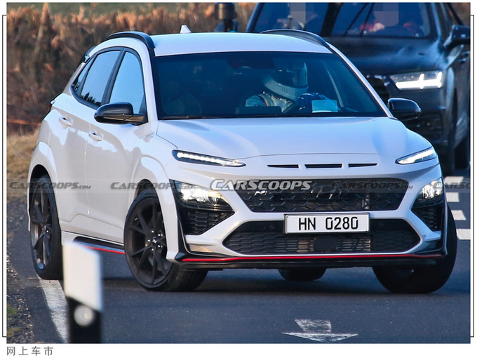 现代全新SUV实车街拍下月即将发布/搭2.0T引擎-图2