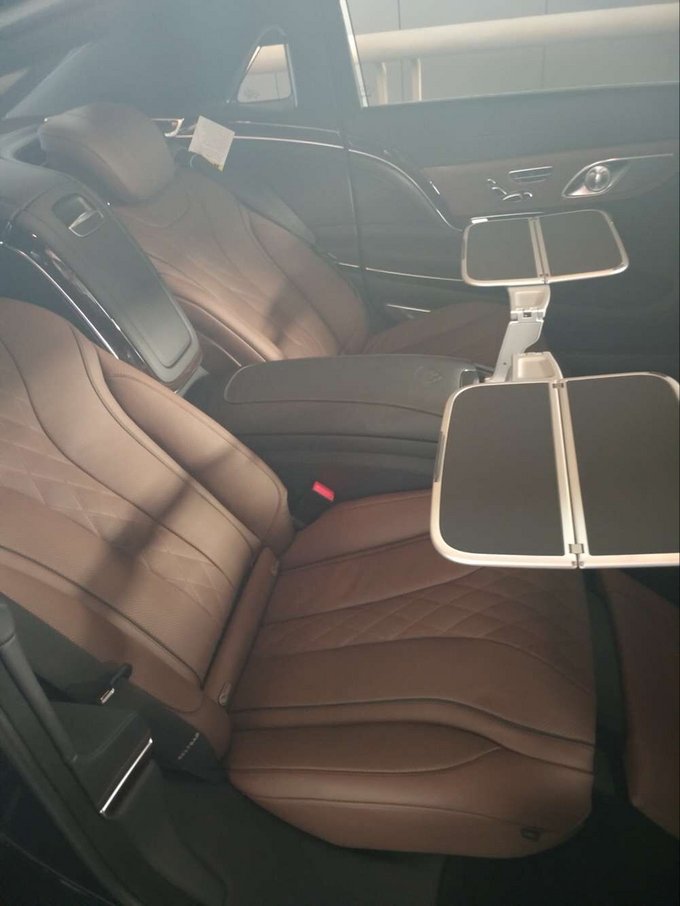 2018款奔驰迈巴赫S560价格透明 领袖座驾-图10