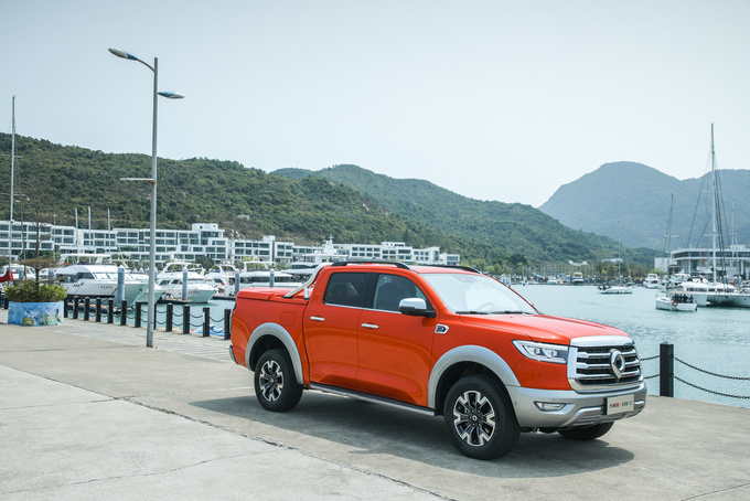 三款新车撞衫橙色和蓝色成今年皮卡主打色-图1