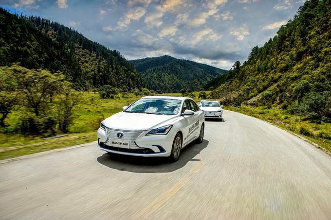 香格里拉计划 逸动EV460即将给出答卷-图2