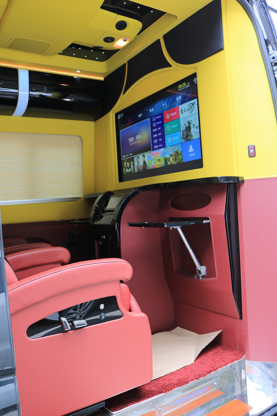 19款奔驰斯宾特 商旅24H房车可私人订制-图12