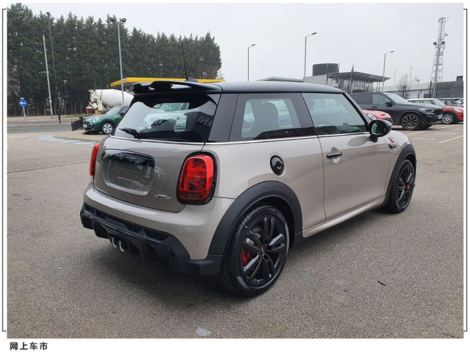 MINI全新高性能版实拍搭2.0T/性能超高尔夫GTI-图2