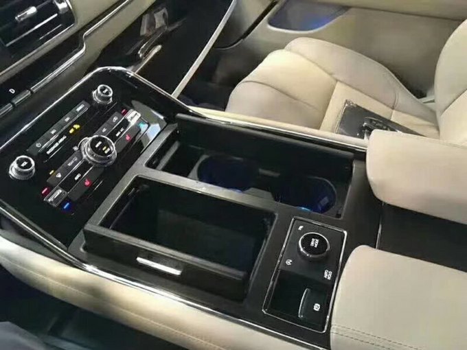 18墨西哥版林肯领航员 V6双涡轮超级越野-图4