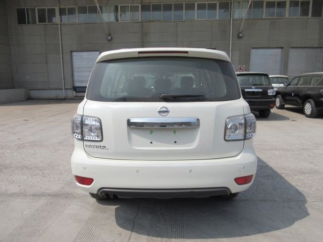 18款日产尼桑途乐 越野新贵驾驶乐趣升级-图3