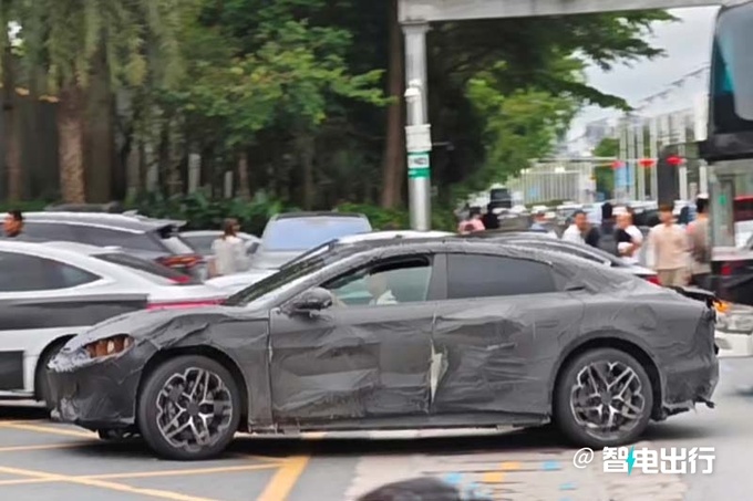 腾势首款轿车图片曝光10月发布 替代保时捷帕拉梅拉-图5