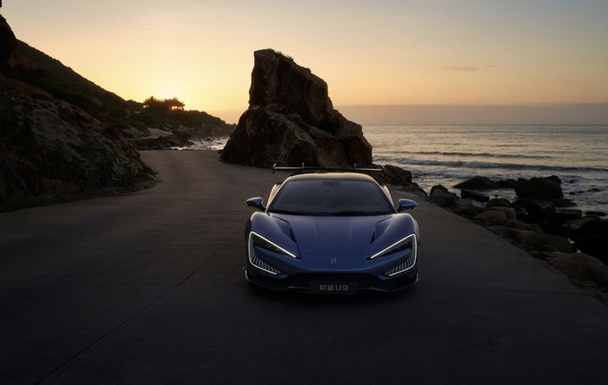 可街可赛可玩的超跑仰望U9正式上市售价168万元-图10