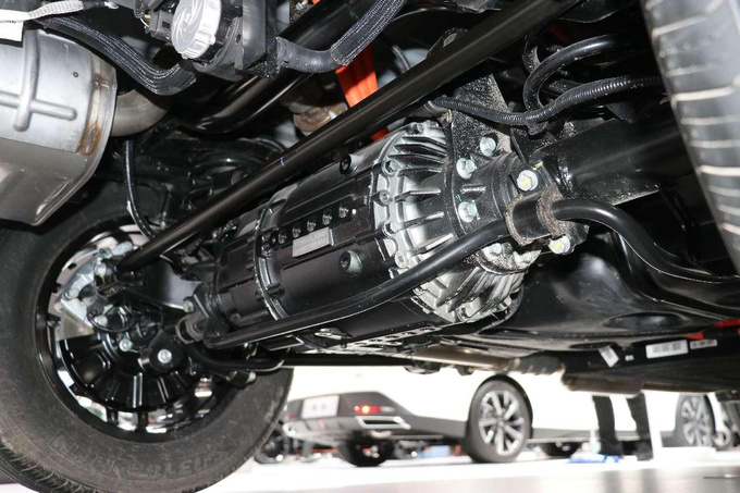 专访|长安猎手或将于12月上市未来还将再推3款新能源皮卡-图6