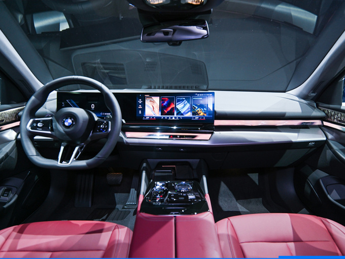 以创新打破豪华车市场稳态全新宝马五系再续豪华标杆-图5