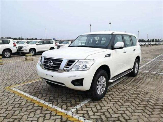 19款日产尼桑途乐Y62 中东版4.0超越极限-图2