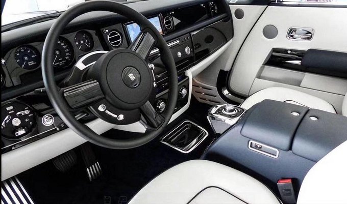 劳斯莱斯幻影世界豪车 传奇品牌价格下调-图4