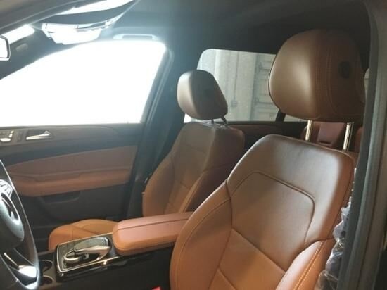 18款奔驰GLS450个性十足 性价比也很突出-图12