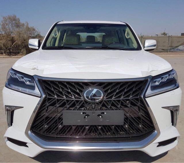 特价18款雷克萨斯LX570 首付30%起售全国-图2