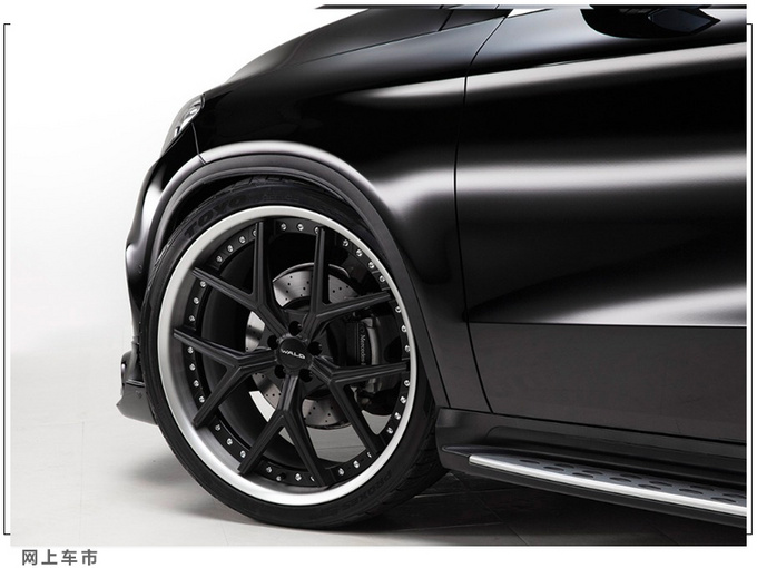 奔驰GLE  Coupe新车型全黑车身/外观套件更运动-图6
