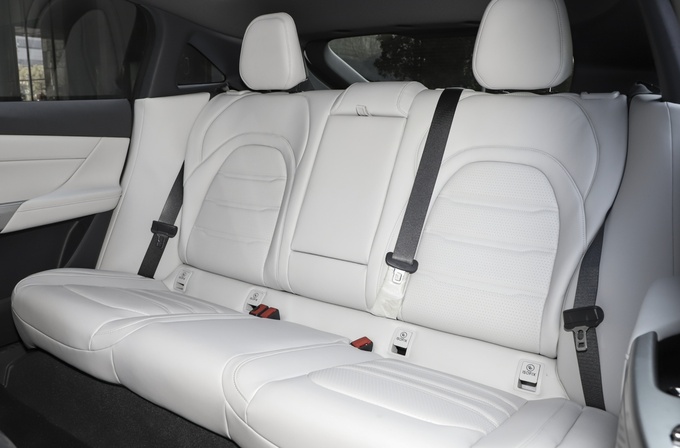 东风奕派eπ007上市提供增程和纯电动版本售价15.96万起-图6