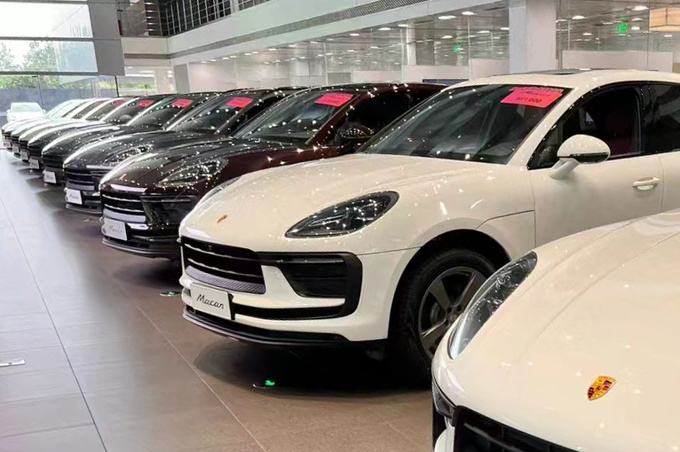 保时捷销量降55 Taycan暴跌77被小米SU7抢市场-图2