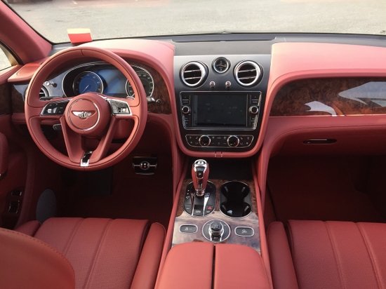 19款宾利添越4.0T柴油 人生终极梦想座驾-图4