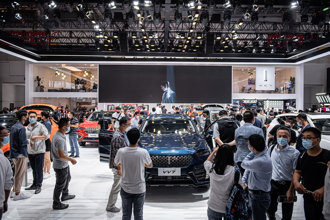 错过北京车展不用急 WEY VV7 科技版首付1万开回家-图1