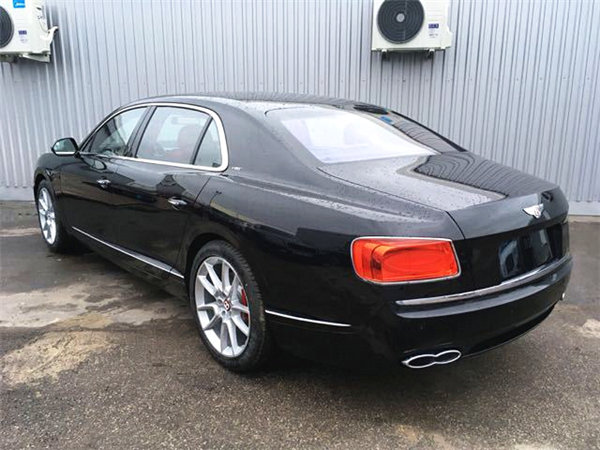 全新一代宾利飞驰V8S 富贵人群首选爱车-图4