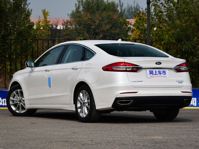 福特新款蒙迪欧价格曝光 19.28万起售配置提升-图3