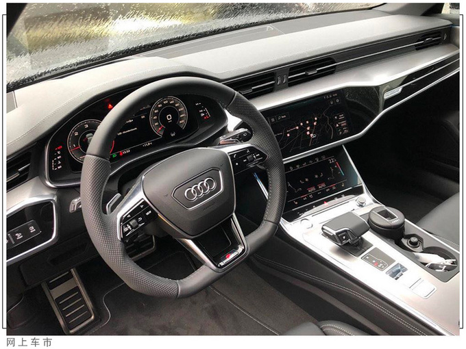 奥迪新款A6到店实拍搭2.0T引擎/内配三块大屏-图4