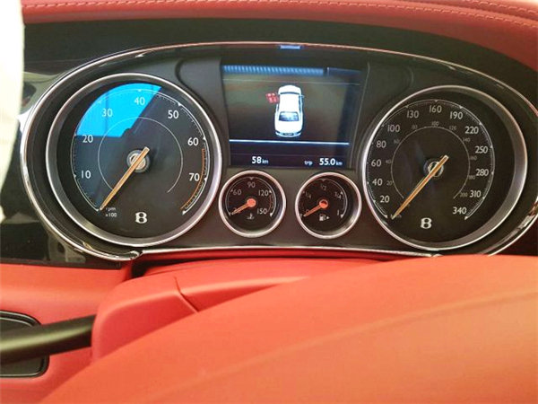 天津港2018款宾利飞驰V8S 热惠风暴来袭-图6