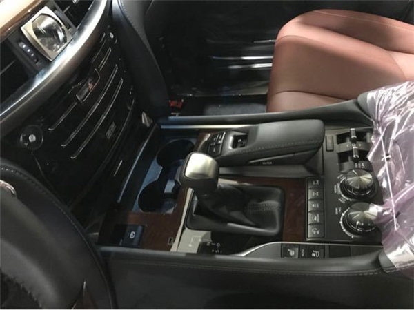 18款雷克萨斯LX570运动限量版 钜惠抢购-图5