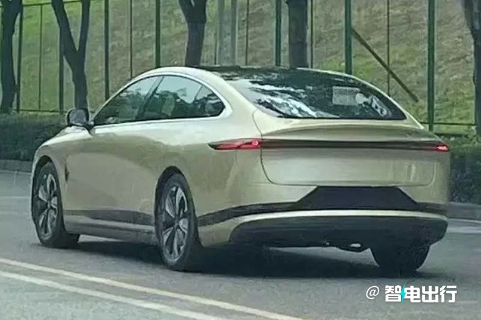 长安启源A07实车街拍年产13万辆 预计14万起售-图2