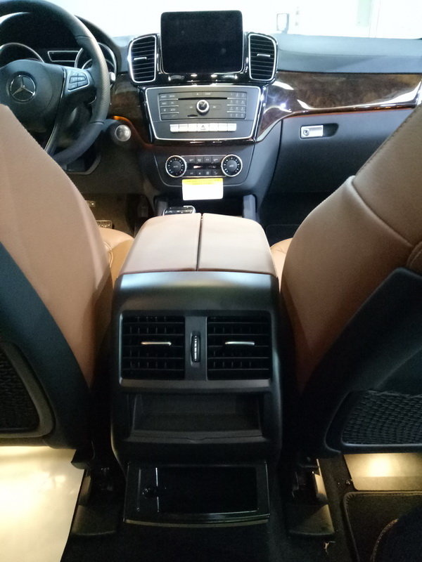 18款奔驰GLS450 纯进口七座SUV一路畅销-图5