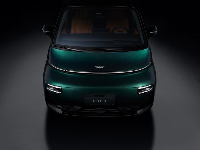 解锁新时代MPV美学 LEVC L380纯电8座豪华MPV设计有何不同-图14